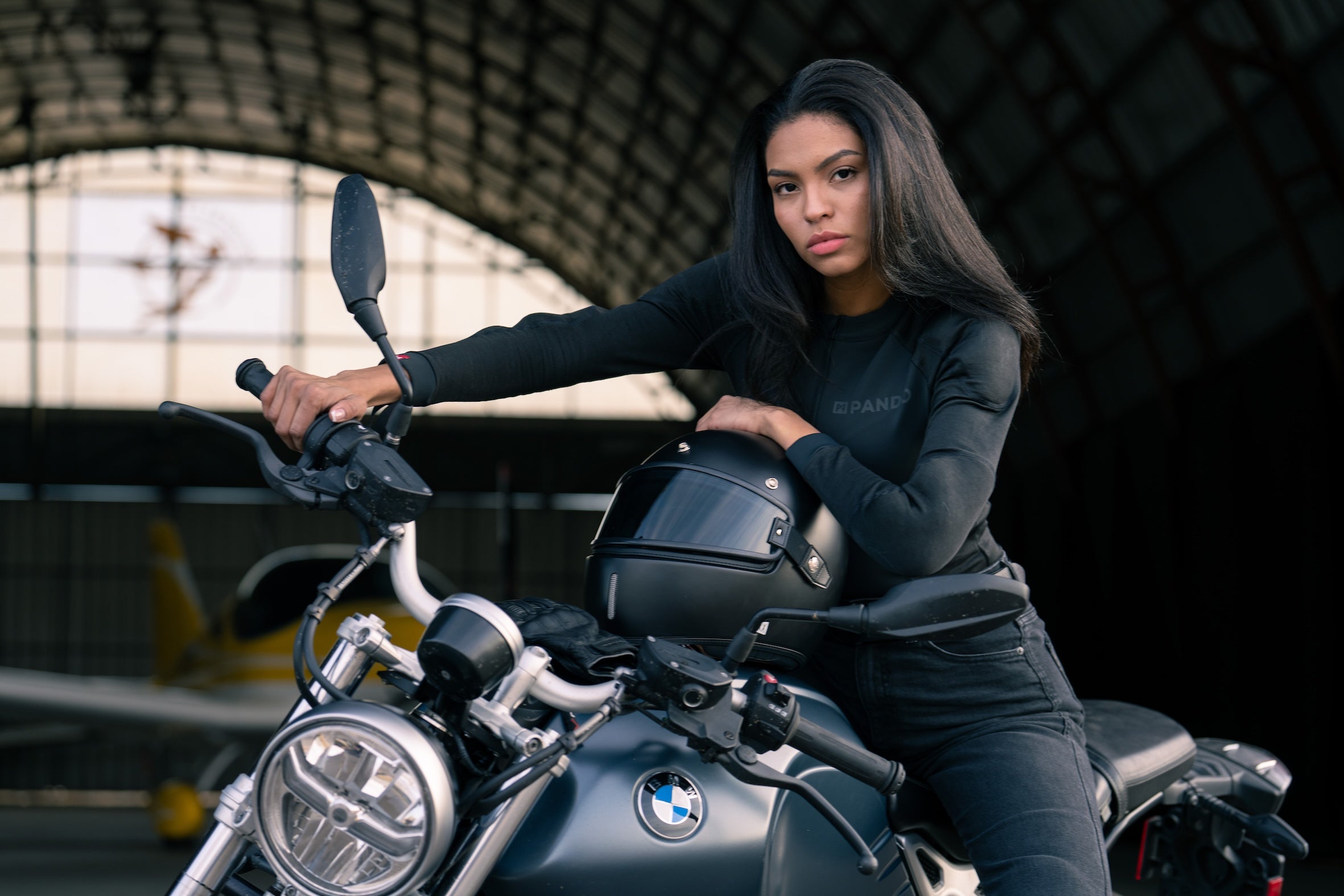 SHELL WW BLACK 02 – Dam Skyddad Motorcykel Baslager / Kropp