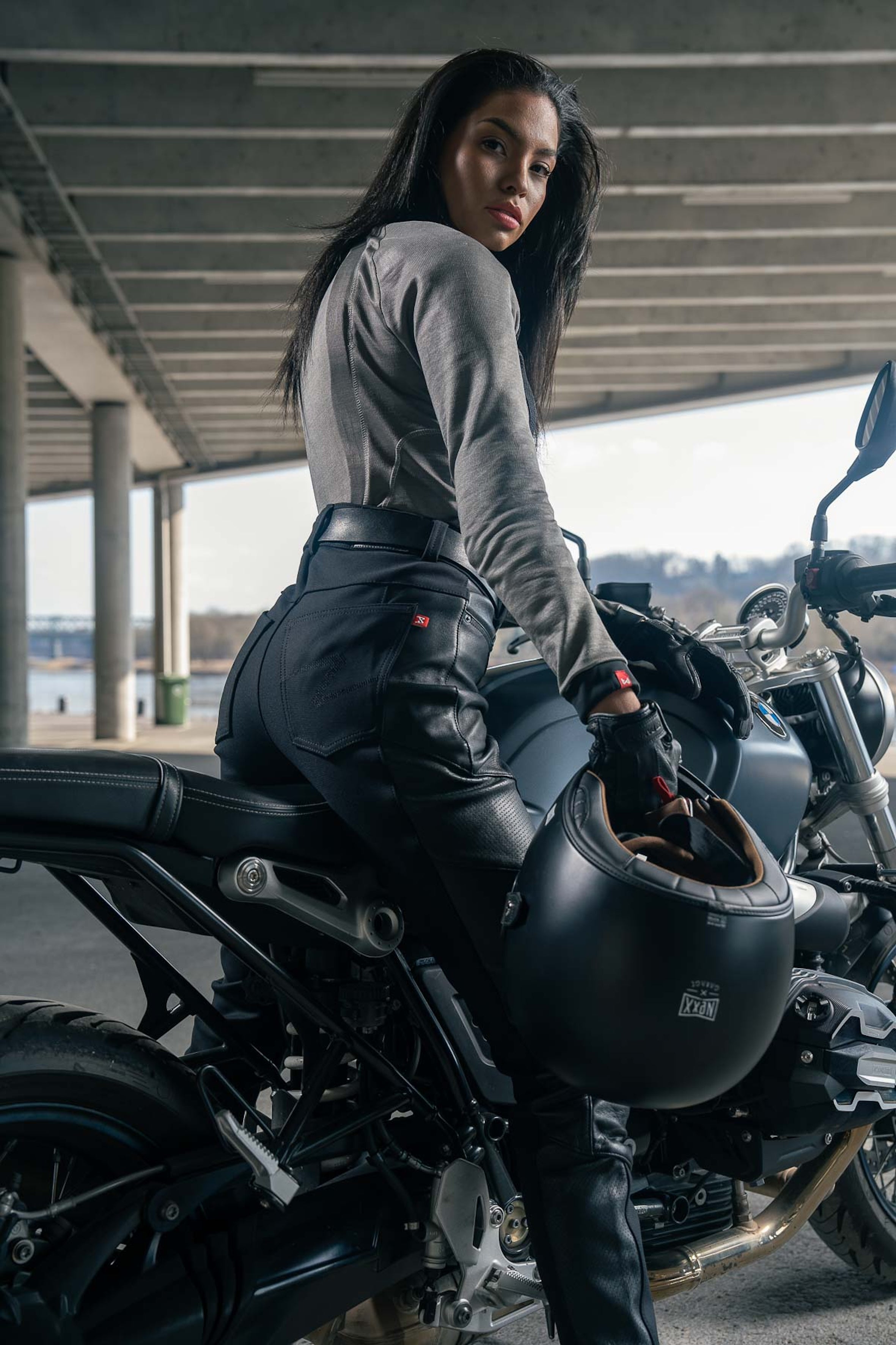 BIA GREY - Pando Moto Bepansrade Base Layer